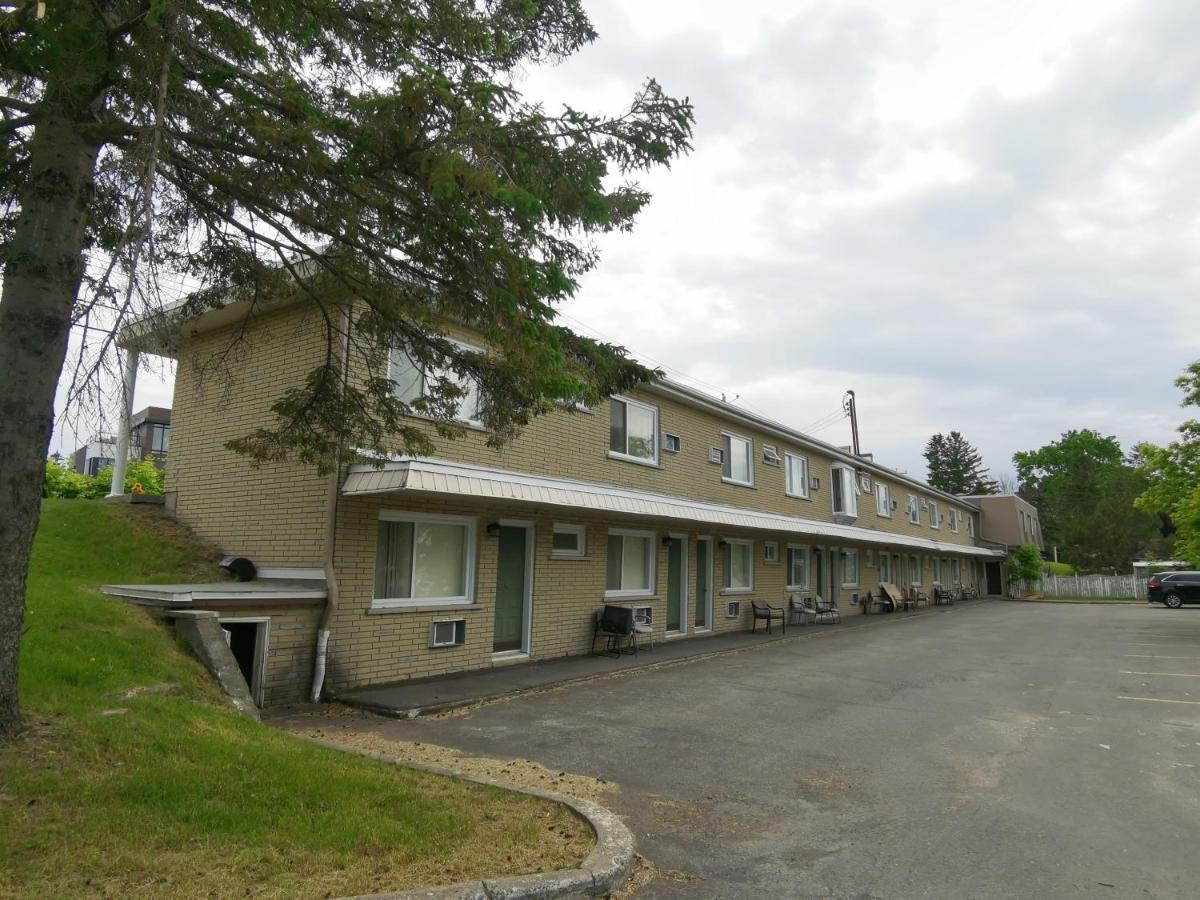 Motel Sainte Catherine Exterior photo