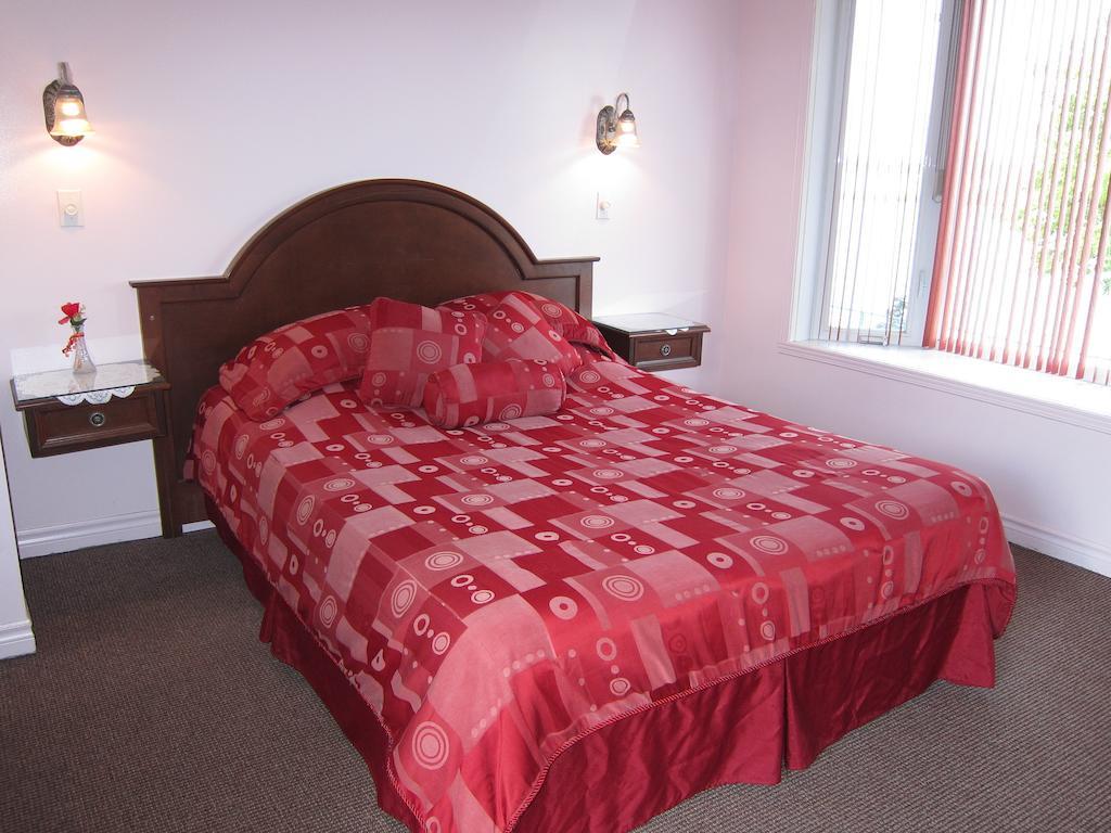 Motel Sainte Catherine Room photo